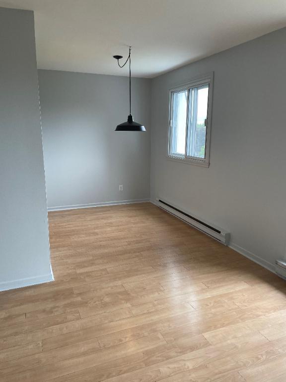 GRAND 4 ½ de coin - 3e étage – 1600$ – 1er JUILLET 2026 | 3212947