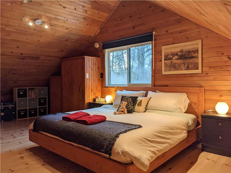 Lakeside Honey Bear Cottage - Val-des-Monts, Quebec | 3215126