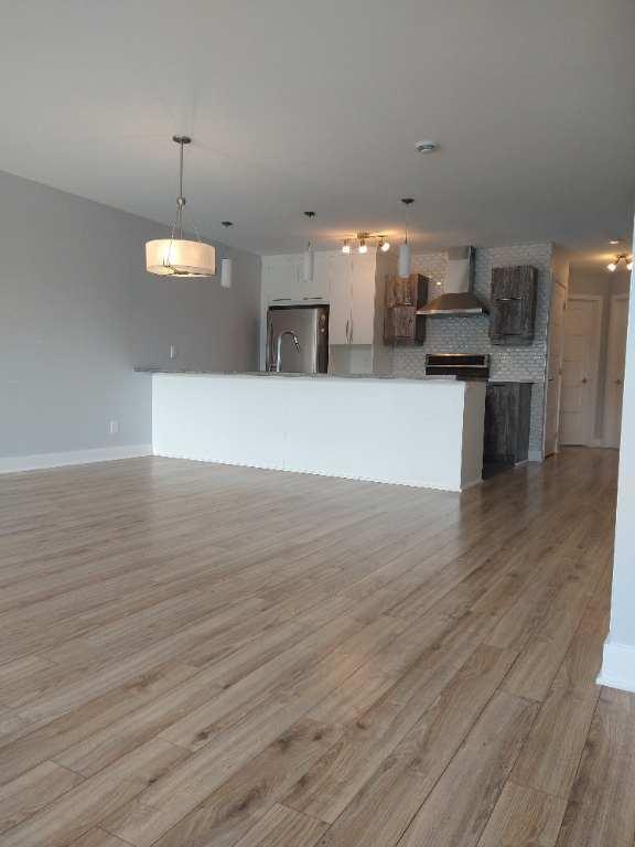 4 1/2 semi-meublé | 3215132