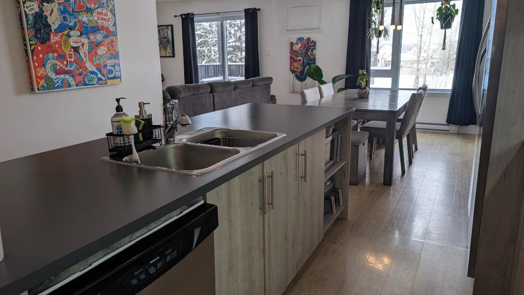 Beau grand 5 1/2 à louer à St-Jean-sur-Richelieu | 3215133