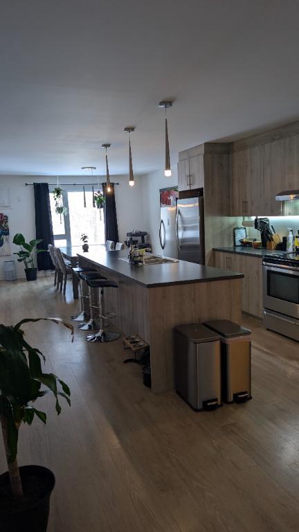 Beau grand 5 1/2 à louer à St-Jean-sur-Richelieu | 3215133