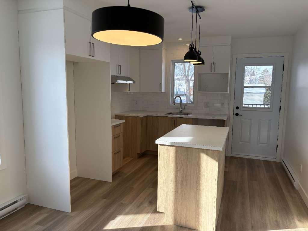 4 ½ – Triplex Neuf (Construction 2026) – Secteur résidentiel calme | 3215134