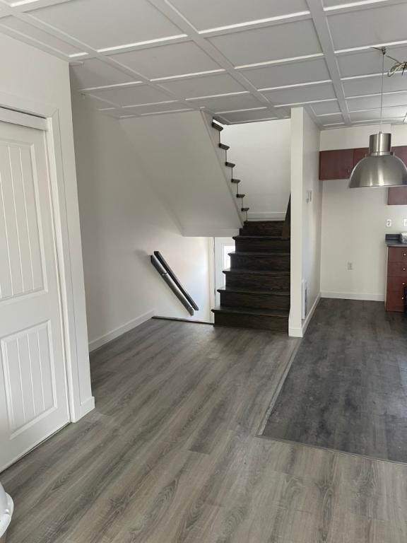 Logement 5 1/2 | 3215143