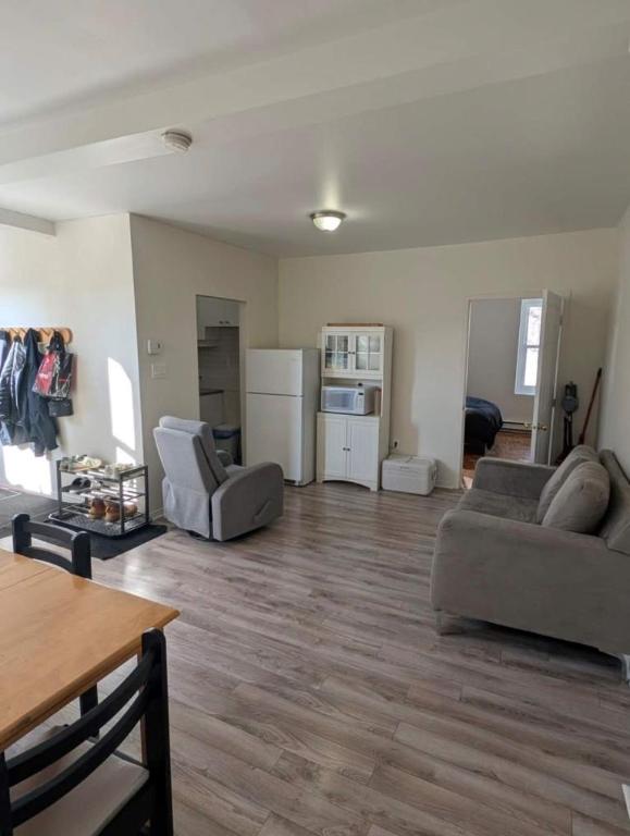 2 CH - 1 SDB - Québec - $1,294 /mo | 3225854