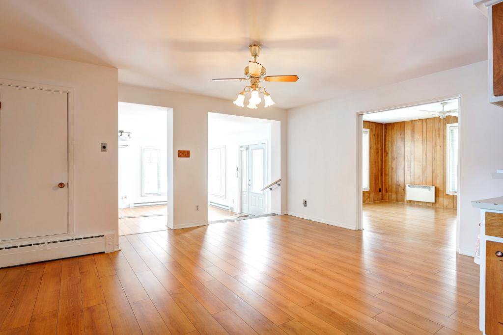 Grand 3 1/2 à louer à St-Eustache - Libre maintenant - TOUT INCLUS | 3215186