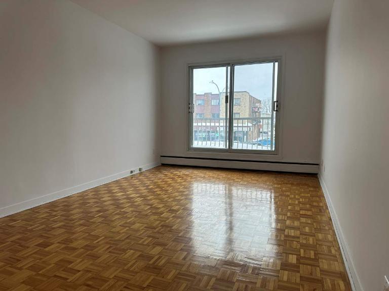 Superbe appartement 3 1/2 situé au cœur de LaSalle | 3215201