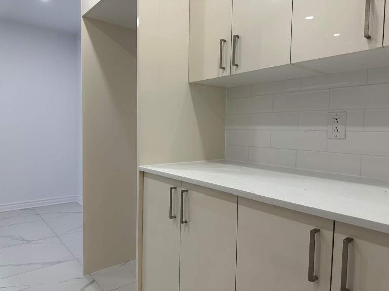 Superbe appartement 3 1/2 situé au cœur de LaSalle | 3215201