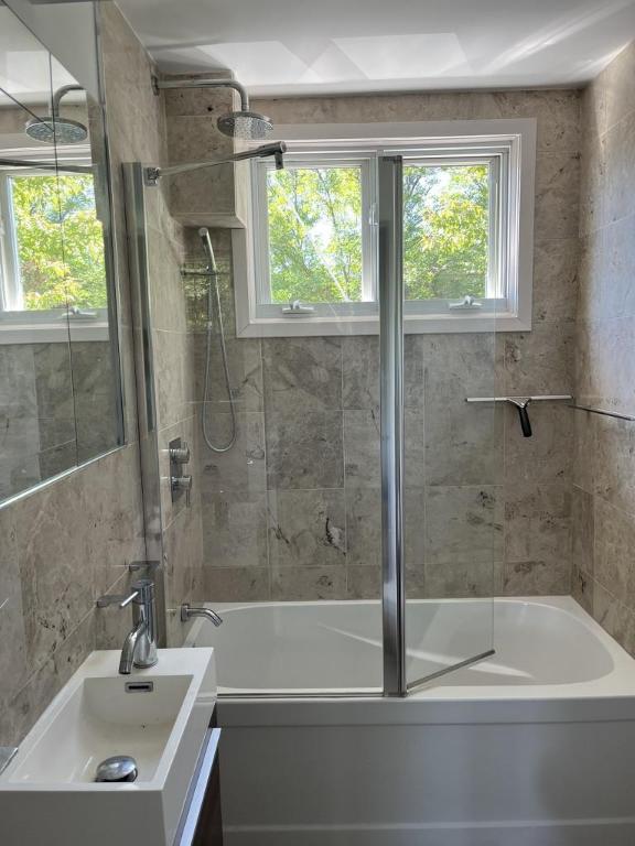 4 1/2 - Montréal (Hochelaga / Maisonneuve) - 2 200 $/mois | 3215247