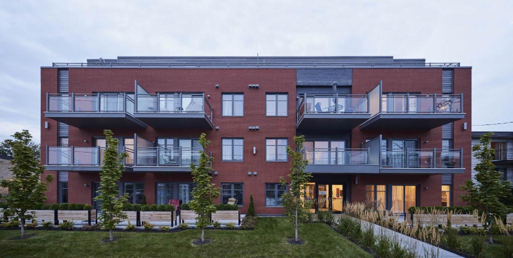 Aera Saint-Bruno / Condo 3 1/2 pour JUIL 2026 - appartement / logement à louer | 3215252