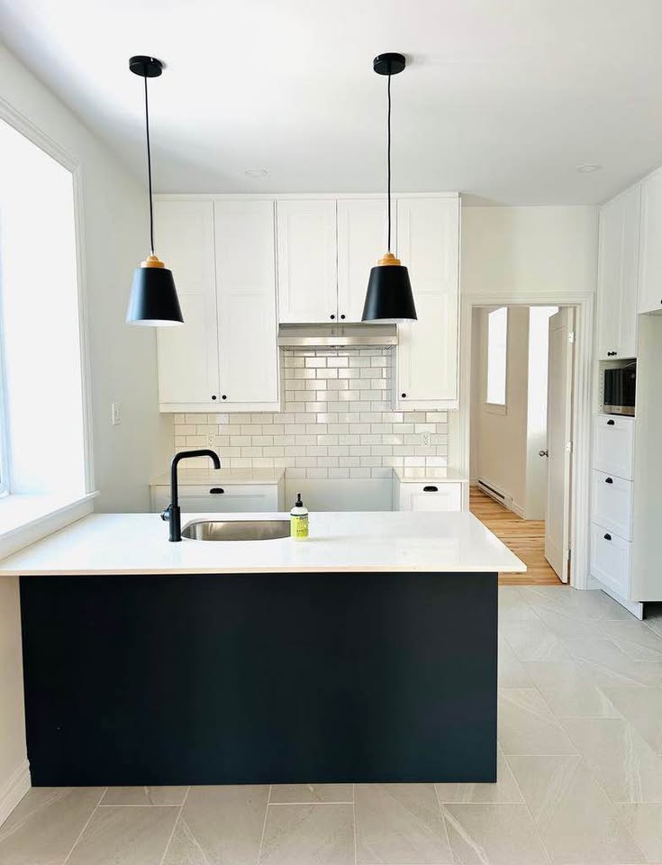 Lévis – Logement 3 1/2 à louer dans maison ancestrale – Complètement rénové | 3215376