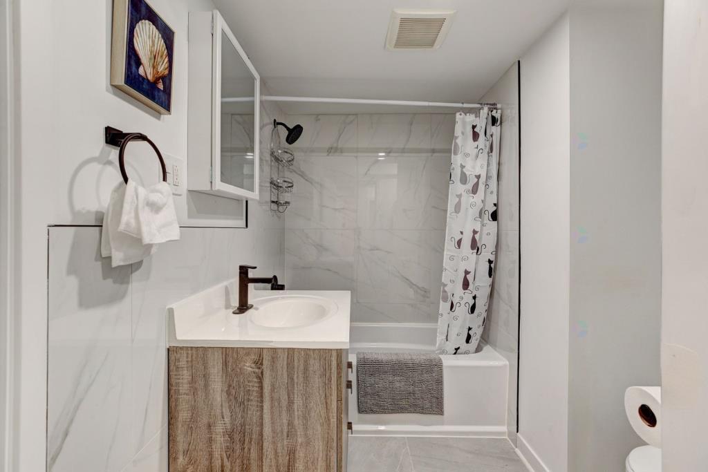 Laval – Bel et spacieux logement 4 1/2 fraichement rénové à louer | 3215415