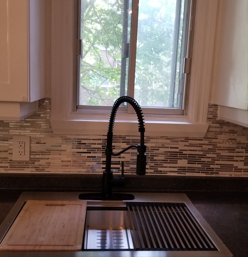 Longueuil – Super grand logement 5 1/2 à louer – Chauffé – Hydro-Québec compris – Rénové | 3215459