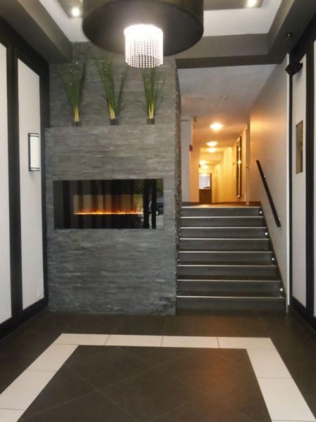 Plateau Mont-Royal – Logement 2 1/2 chauffé éclairé – H.D. – WIFI | 3215559