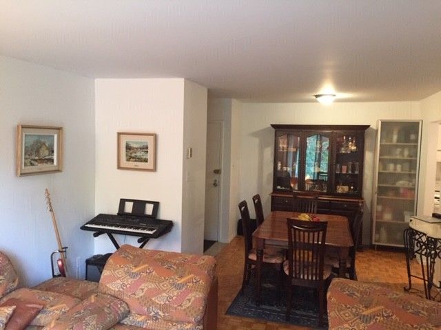 ᐅ Montréal – Grand logement 4 1/2 à louer – Chauffé – Électros – Garage – Locker | 3215573