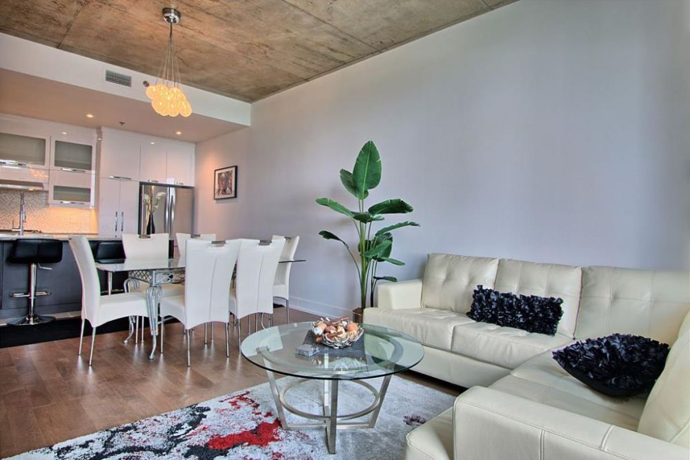 ᐅ Montréal – Condo appartement à louer | 3215578