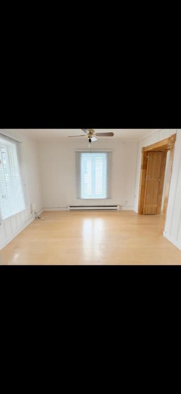 Grand 4 1/2 | 3215632