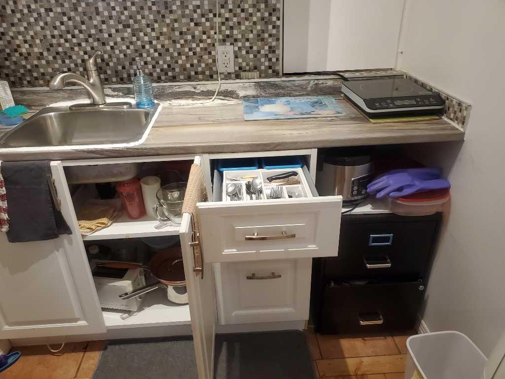 Wrightville, 2 1/2, tout meublé, beau quartier | 3215640