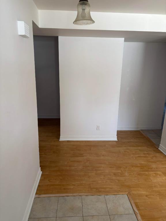 4 1/2, Mercier Hochelaga, Disponible 1e Mars | 3215646