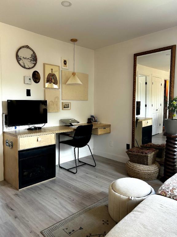 Beau 3 ½ fraîchement rénové, situé au 2e étage d’un duplex tranquille à Magog / 📍 Disponible dès maintenant | 3215650