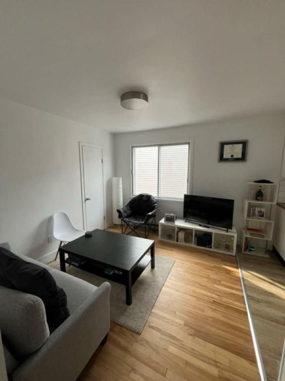 !URGENT! CESSION DE BAIL, 31/2 cartier Ahuntsic, Montréal | 3215660