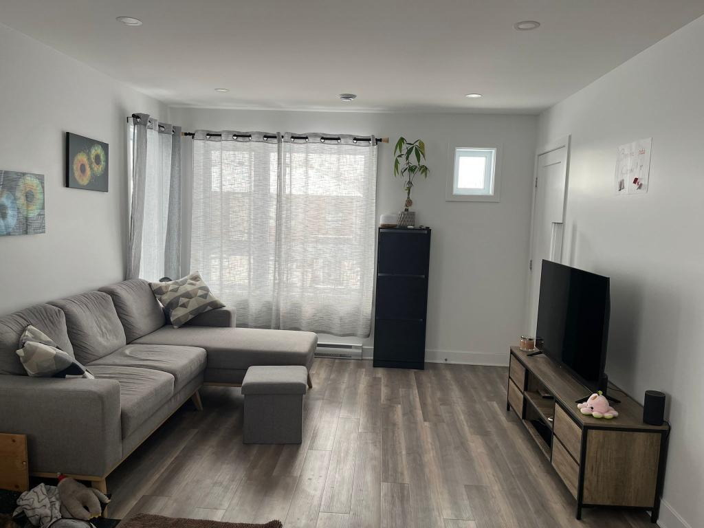 5 1/2, Ste-madeleine, rive-sud | 3215735