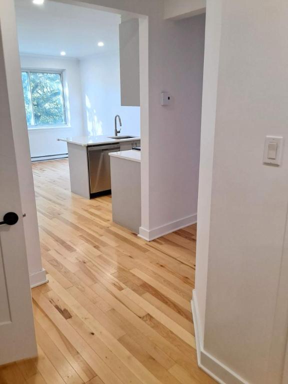 2 CH - 1 SDB - Montreal - $1,895 /mo | 3215784