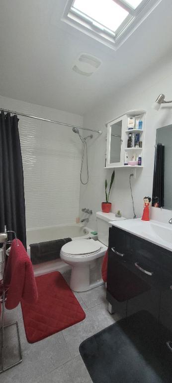 St. Léoanrd 4.5 haut de plex - MAI 2026 | 3215815