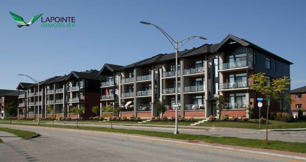 Appartement 5 ½ + (Style Condo) sur deux étages - Quartier Équestre Sherbrooke | 3215839