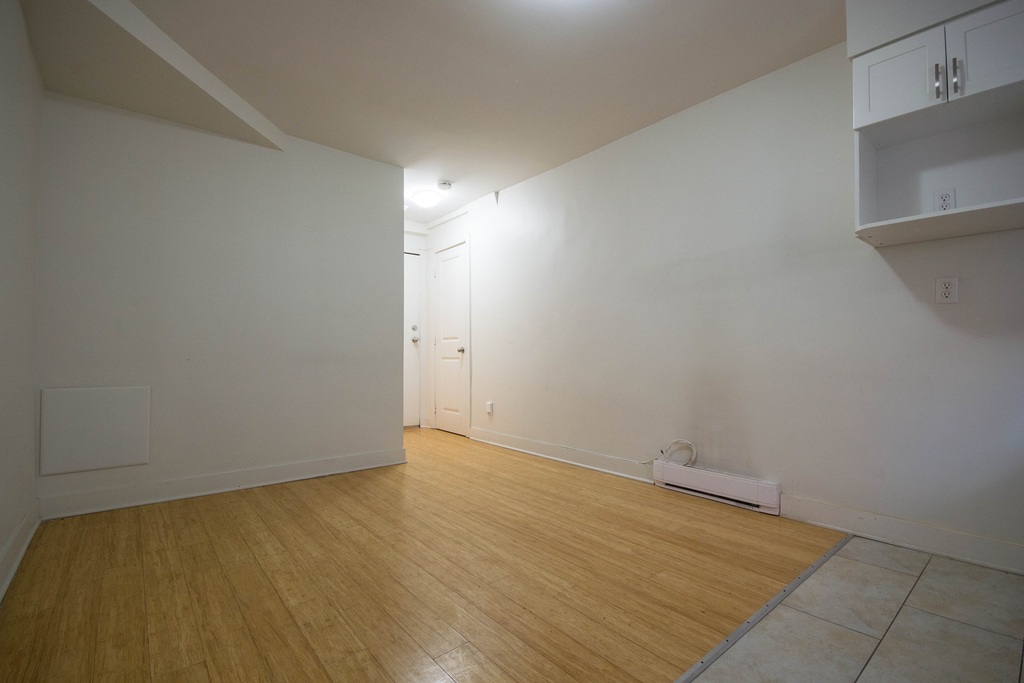 Superbe Studio Neuf CDN | 3215892