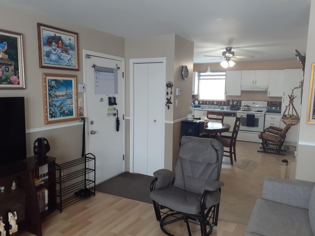 1er Juillet , Logement Lumineux | 3215906