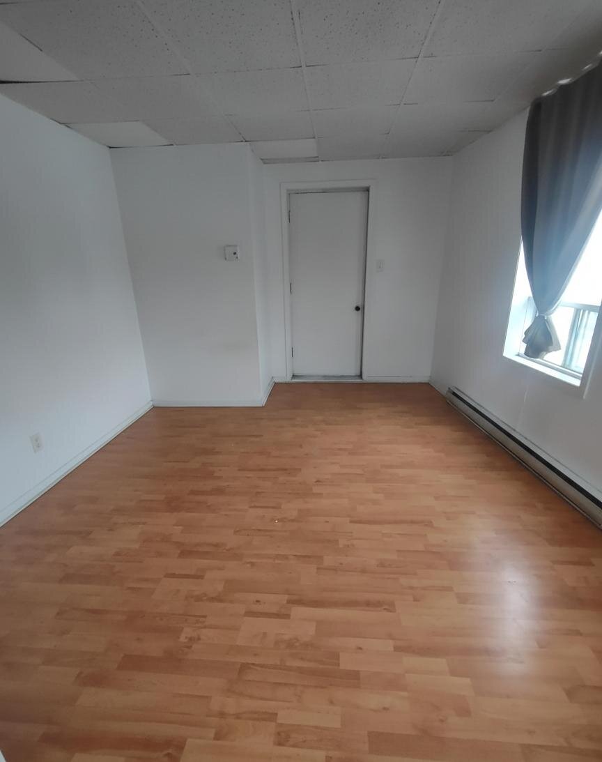 Immeuble - 103-105 King Est Jolie 3 Et Demi - Centre-Ville | 3215931