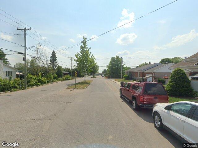 Beau 41/2, Libre 2 Mars, Stationnement | 3215938