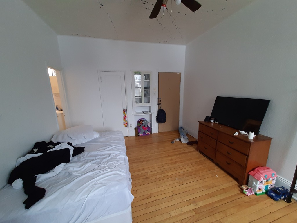 2 1/2 Au Centre-ville - 1er Juillet 2026 | 3215965