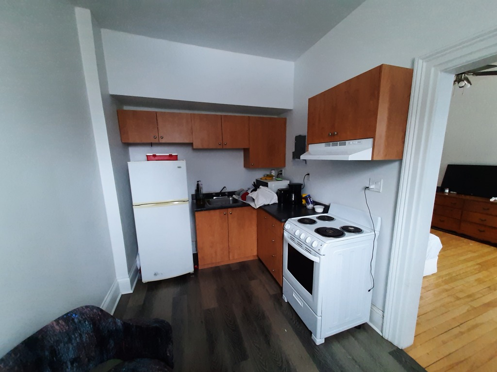 2 1/2 Au Centre-ville - 1er Juillet 2026 | 3215965