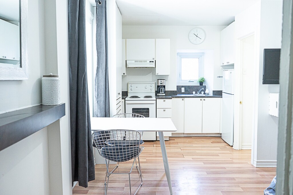 LOFT Au Vieux-Québec – 69 Rue St-jean #C | 3215988