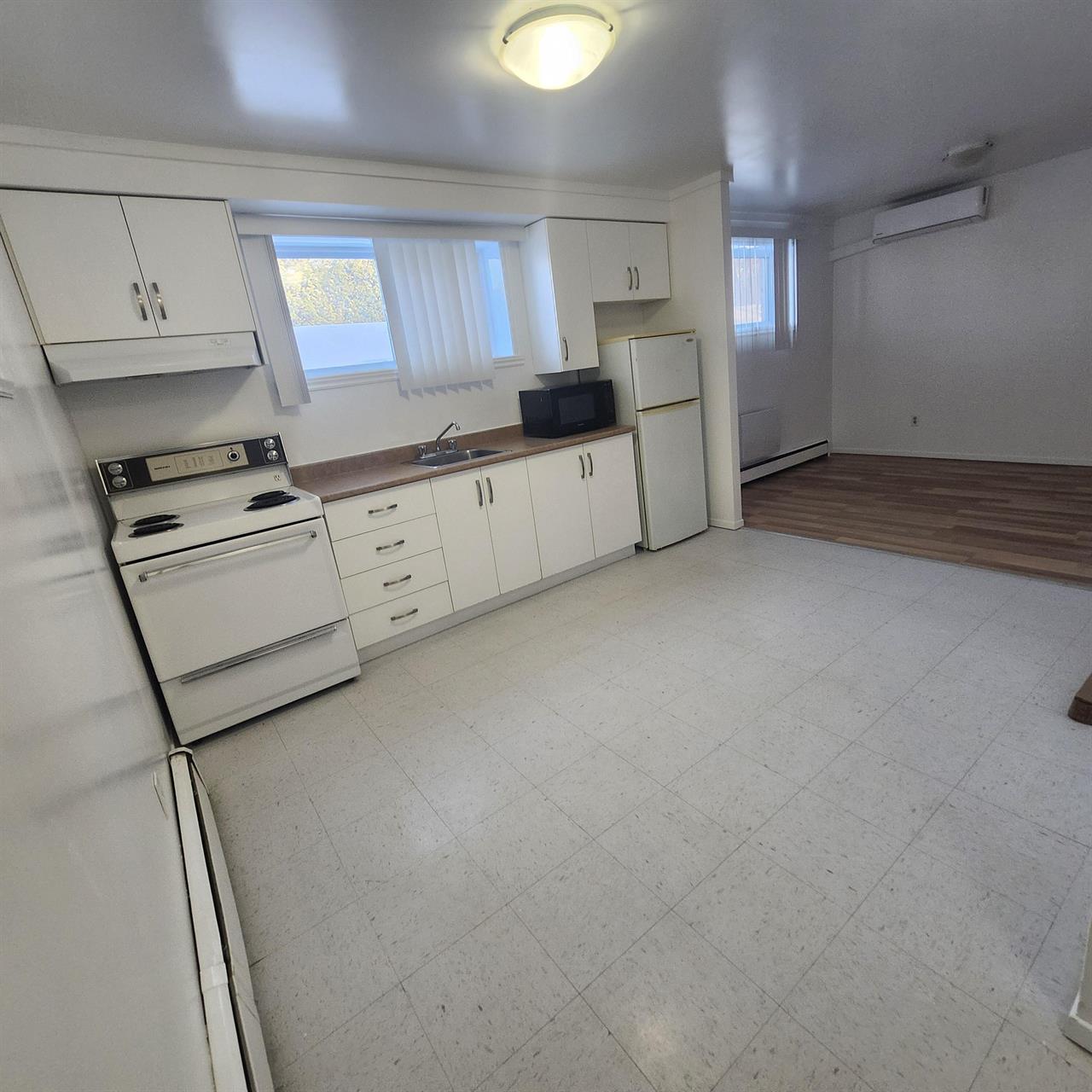 Immeuble - 540 13e Av Nord 3 1/2 à Louer - Près Du Cégep De Sherbrooke | 3215991