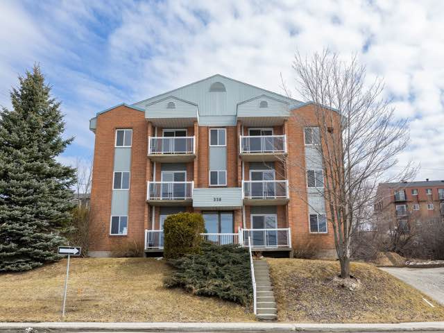 4 1/2 Central | 3216014