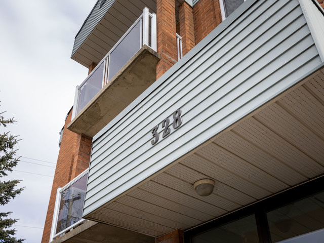 4 1/2 Central | 3216014