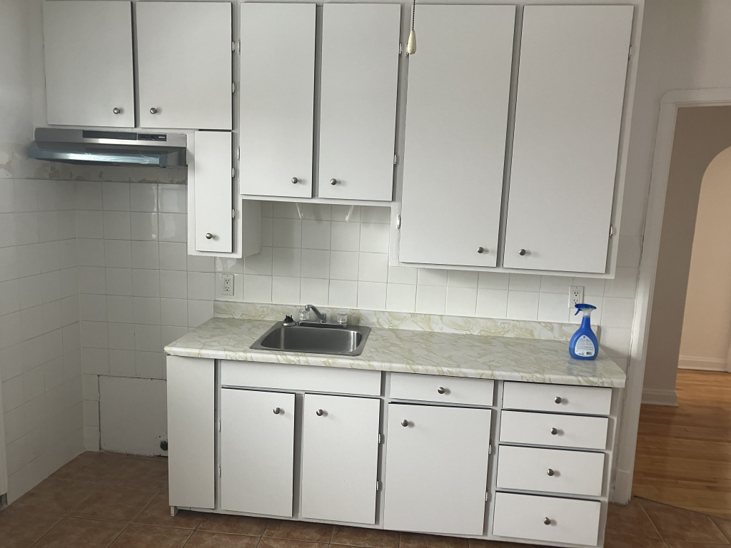 119 7e Ave App 02 | 3216050