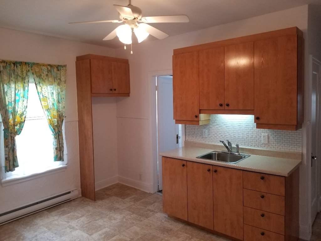 4 1/2 2 ième étage, balcon, non-fumeur pas animaux | 3216075