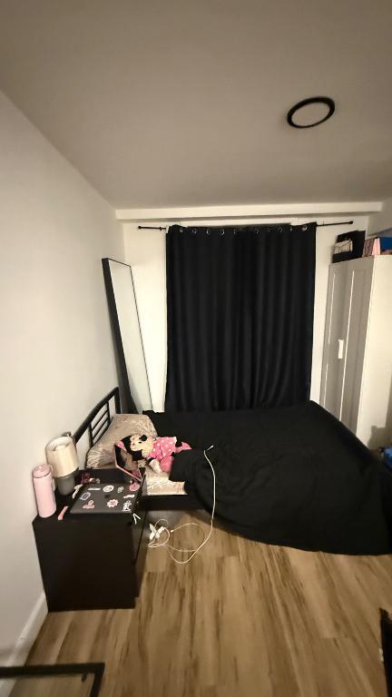 Appartement studio et salle de bain | 3216081