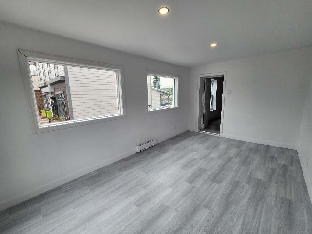 3 ½ rénové tout inclus – Centre-ville Valleyfield – 1er étage | 3216089