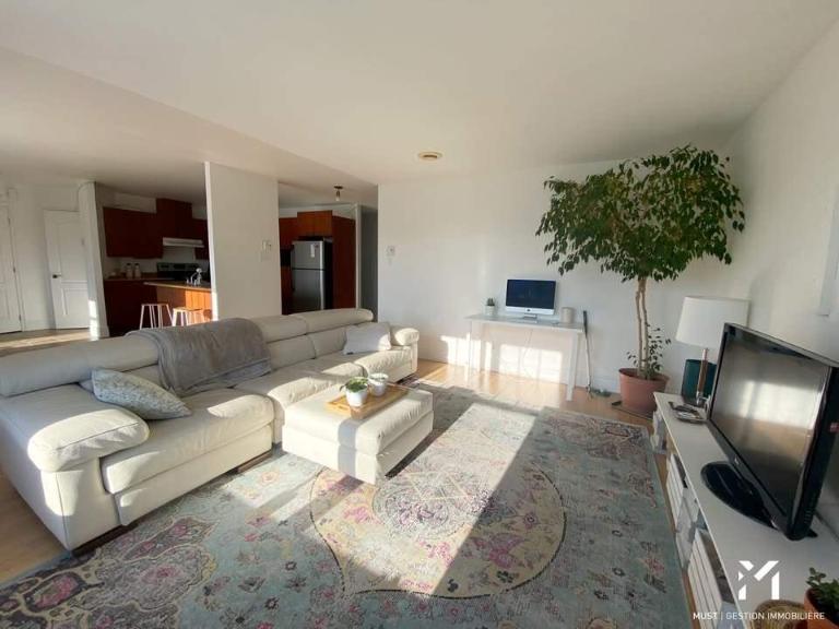 2 CH - 1 SDB - Québec - $1,495 /mo | 3216097