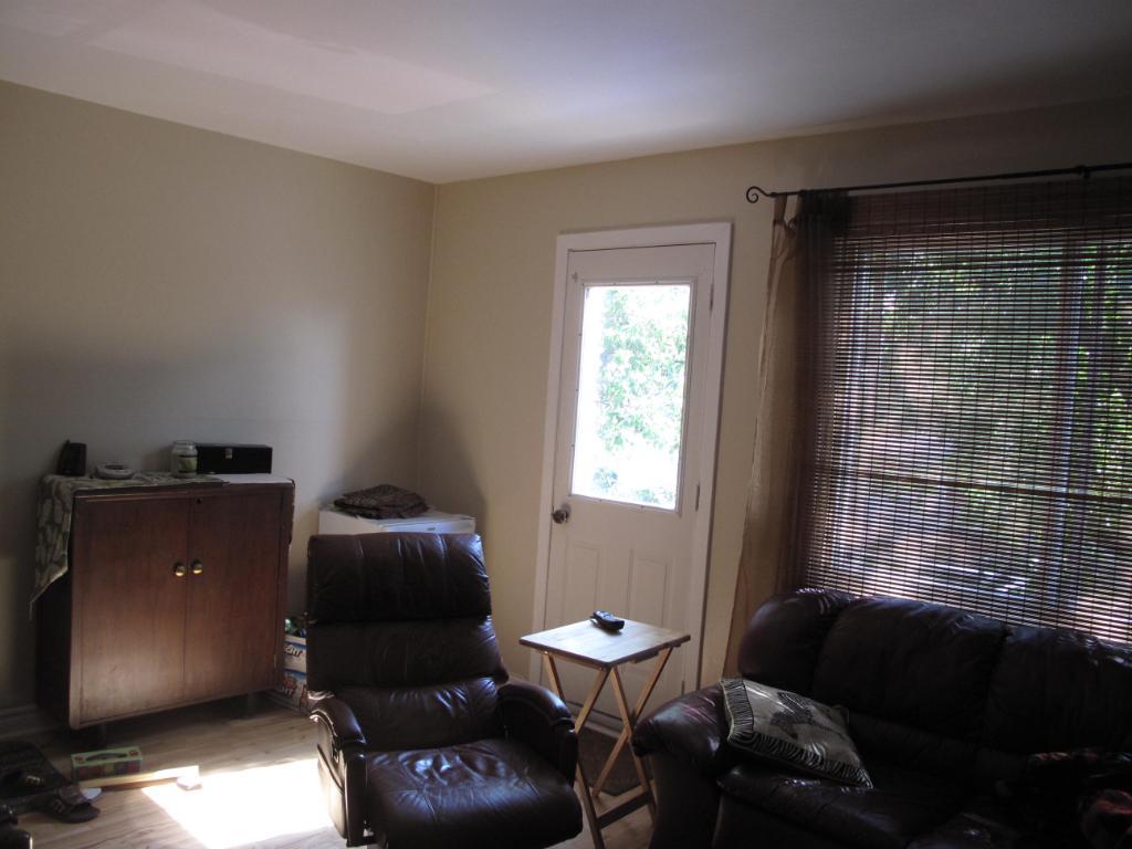 Très beau 4 1/2 près de TOUT et TRANQUILLE !!! | 3216099