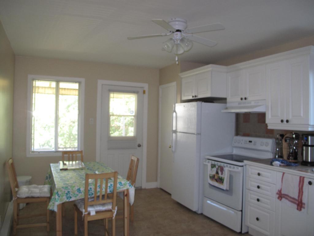 Très beau 4 1/2 près de TOUT et TRANQUILLE !!! | 3216099