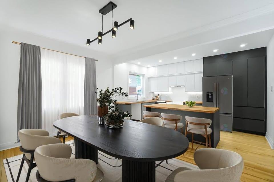 Magnifique 5 ½ rénové à NDG – Rez-de-chaussée avec cour privée 1400 pi² | Chauffage inclus | 3216117