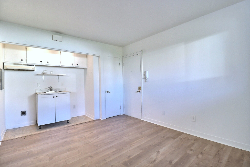 2 1/2 | Ste-Foy | Disponible Maintenant | 3216146