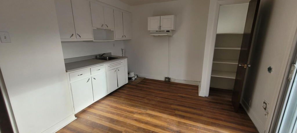 ST MICHEL: 3 ½ Repeinte, Sabler-vernis | 3216165