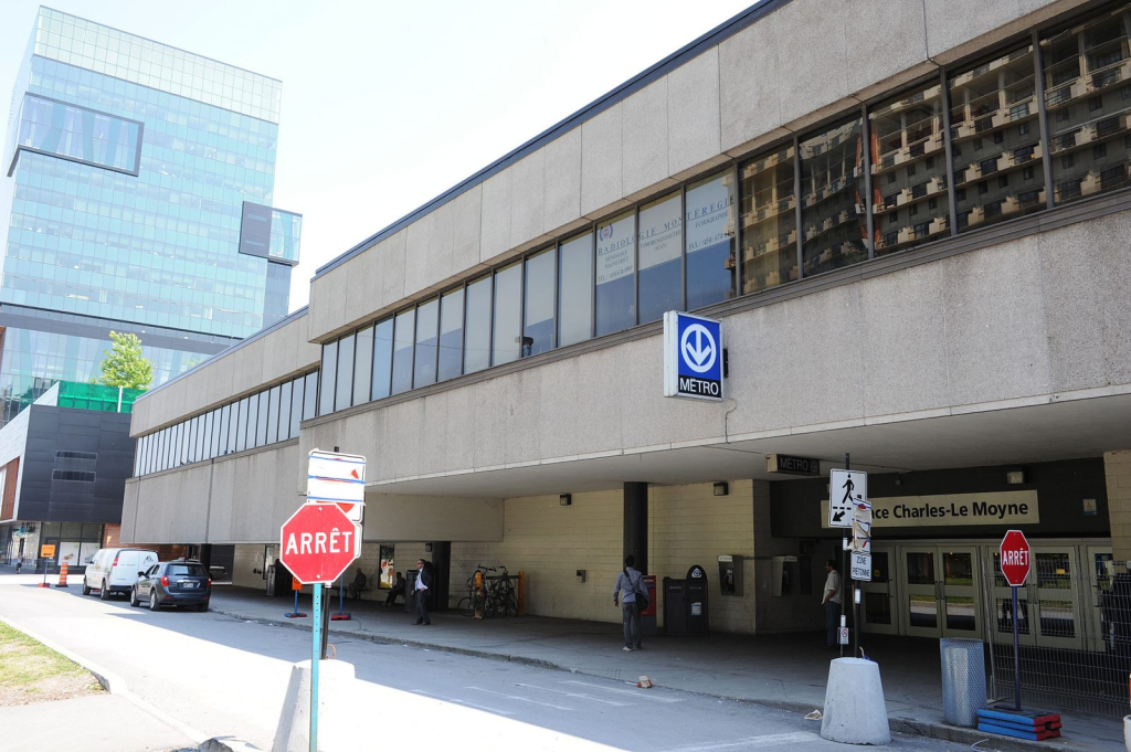 Métro Longueuil Université Sherbrooke | 3216167