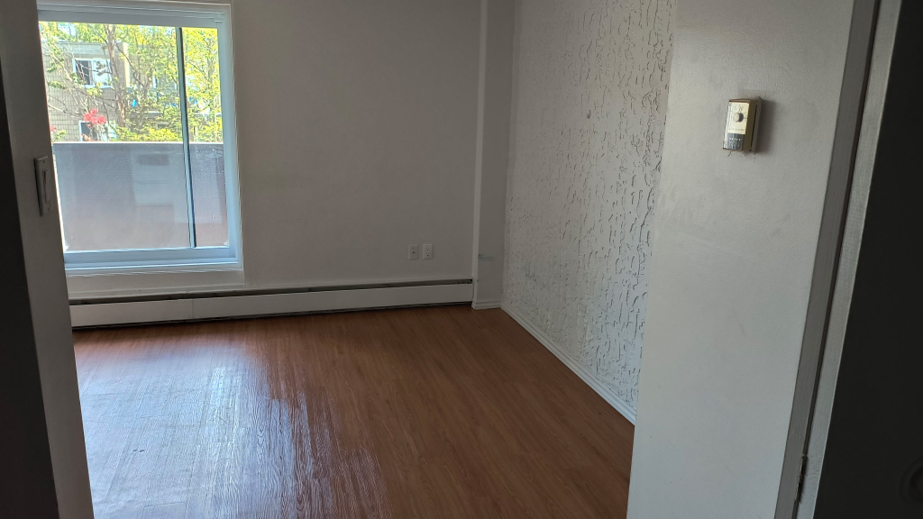 STUDIO |CHAUFFAGE - EAU CHAUDE|ÉLECTROS | 3216172